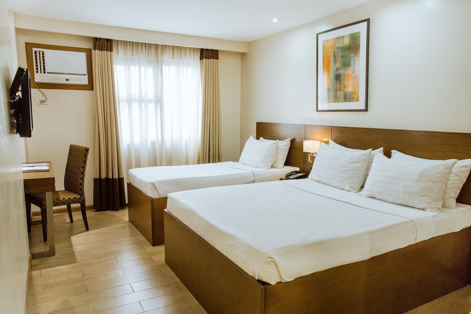 Golden Prince Hotel & Suites Cebu Bagian luar foto