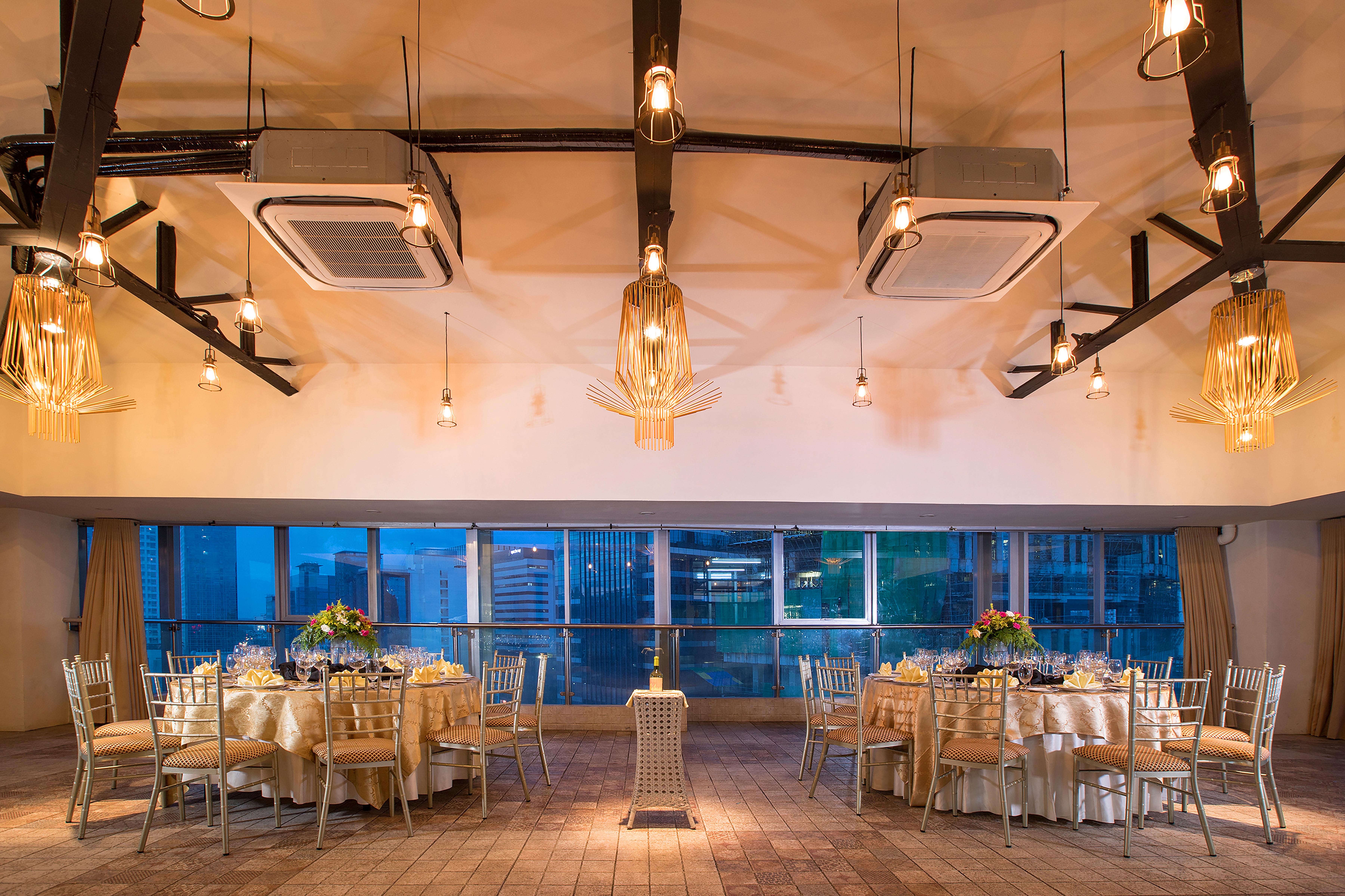 Golden Prince Hotel & Suites Cebu Bagian luar foto